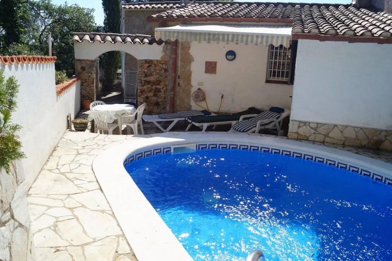 Hotel 106998 - House In